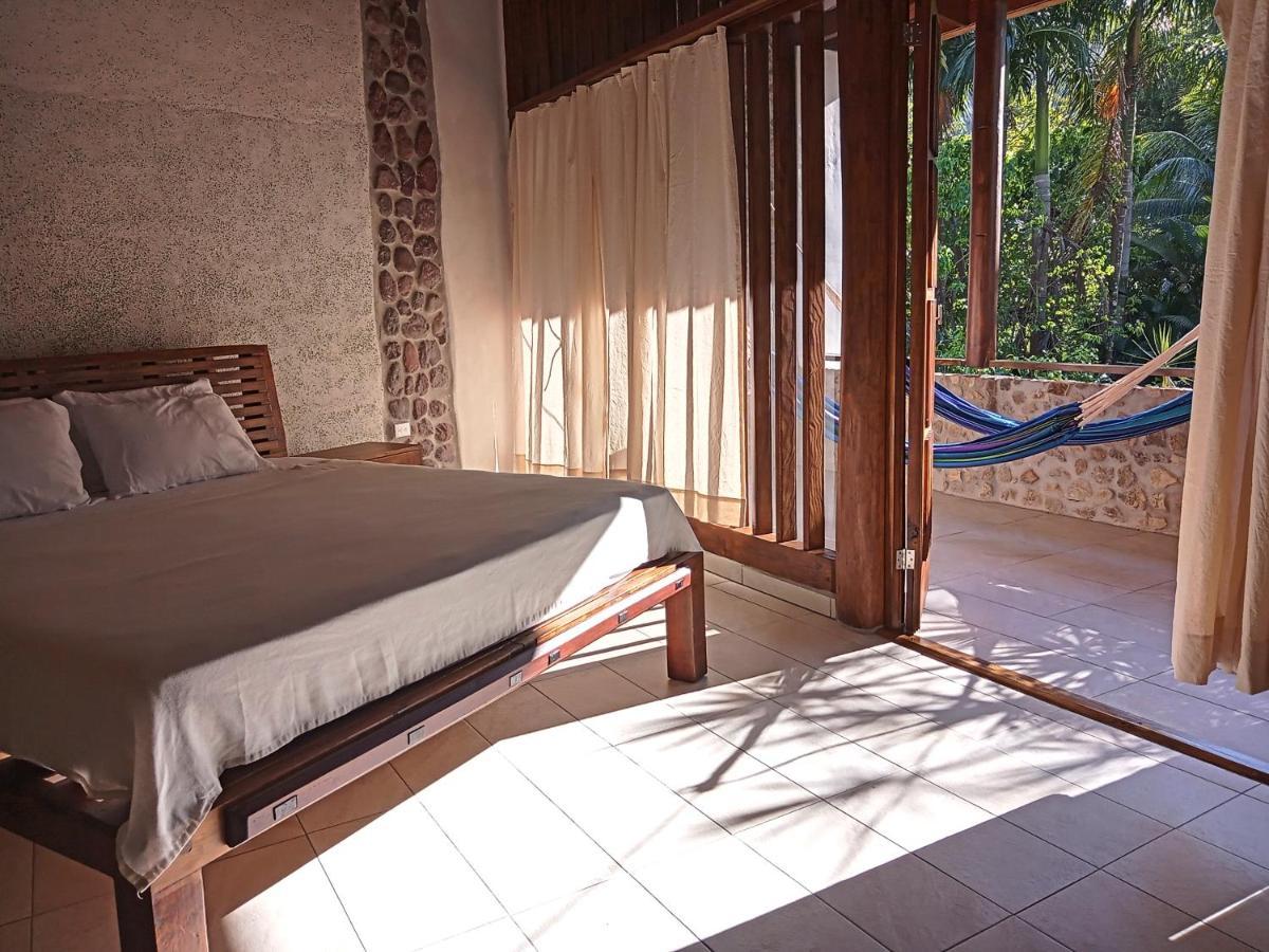 Omega Tours Eco-Jungle Lodge La Ceiba Eksteriør billede
