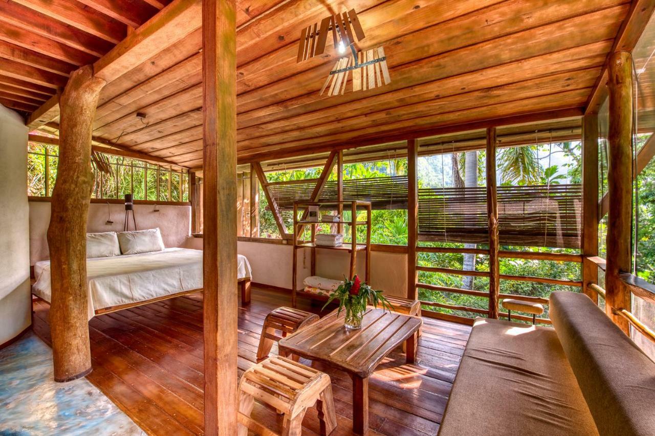 Omega Tours Eco-Jungle Lodge La Ceiba Eksteriør billede